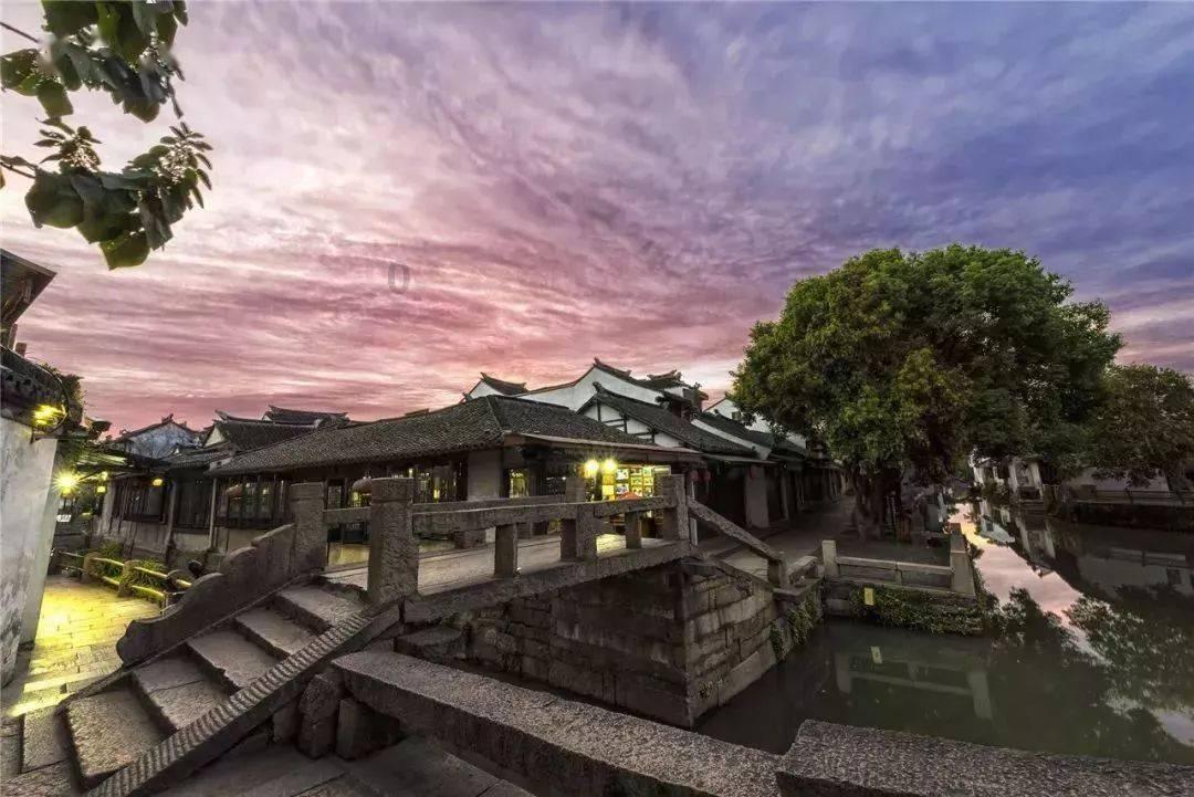 突击英雄