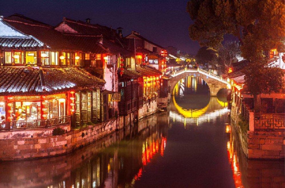 机场直通车方便旅客出行